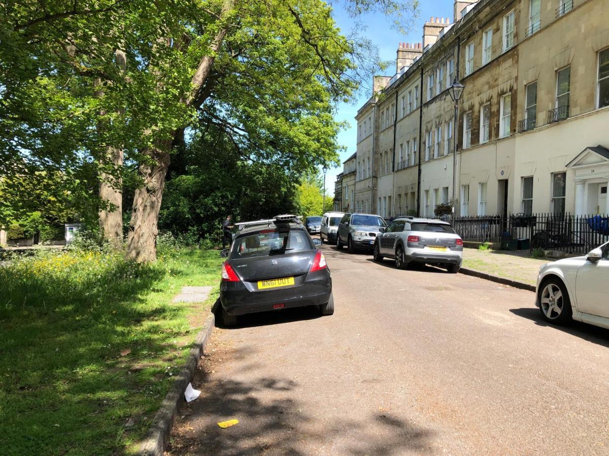 Grosvenor Place Spacious Studio Apartment Bath Exterior foto