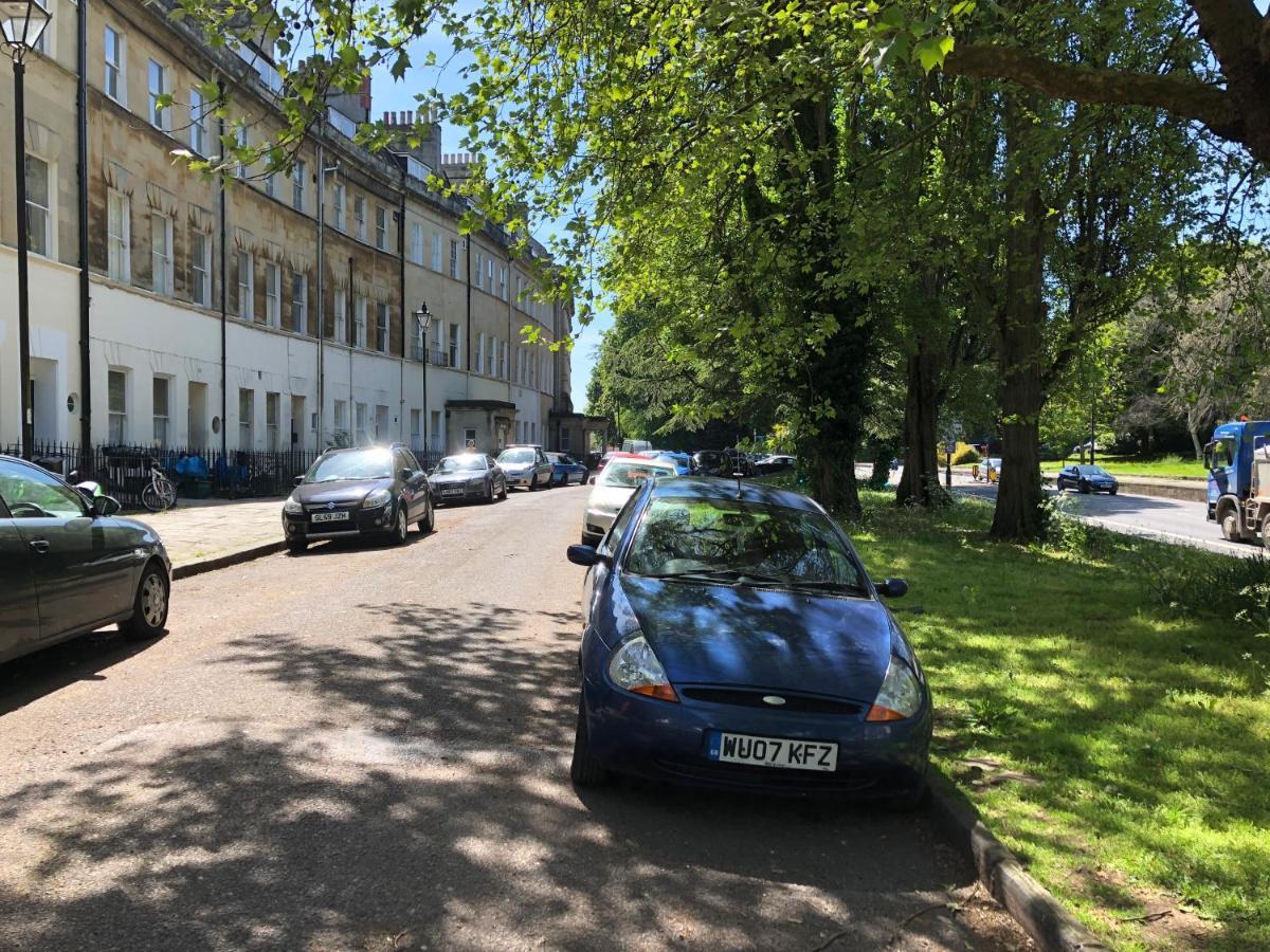 Grosvenor Place Spacious Studio Apartment Bath Exterior foto